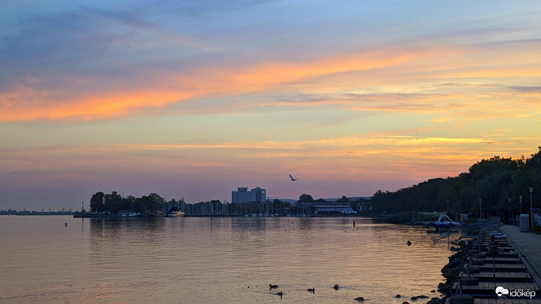 Szeptemberi naplemente itán