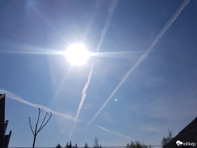 Észlelési fényképek