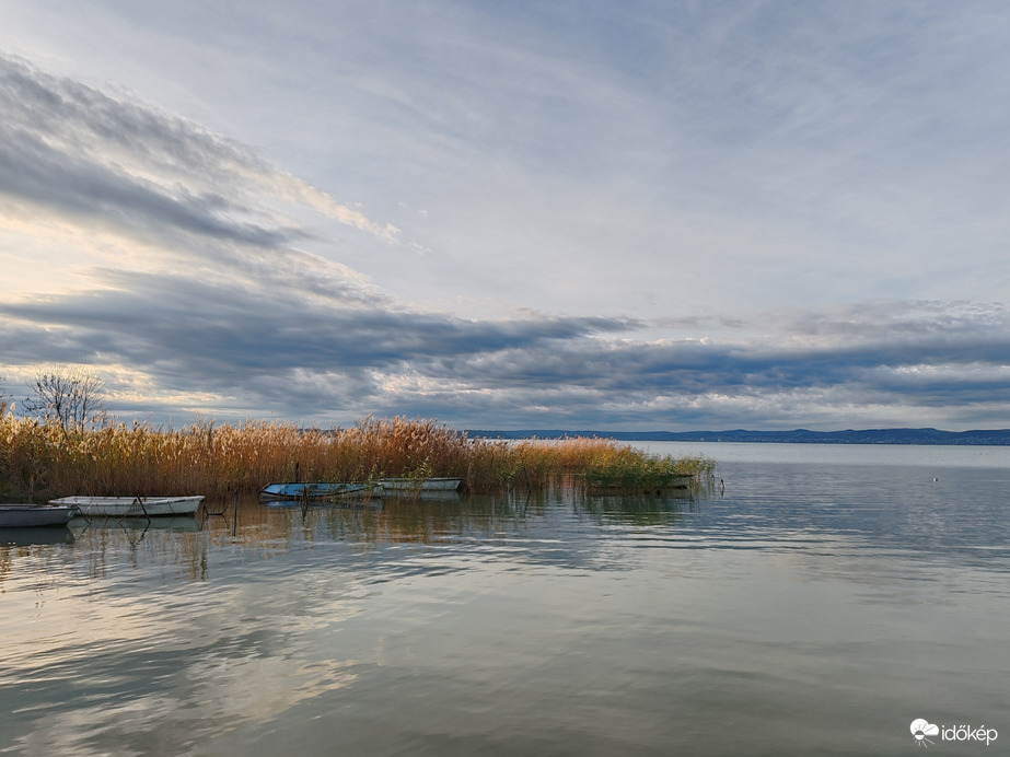 Csend a Balatonon 