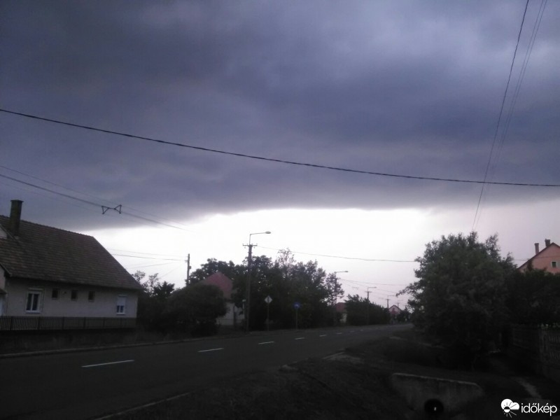 Észlelési fényképek