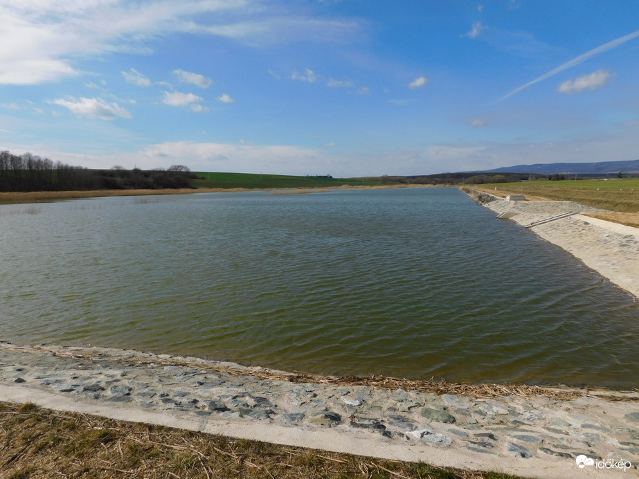 Víztározó, Dozmat