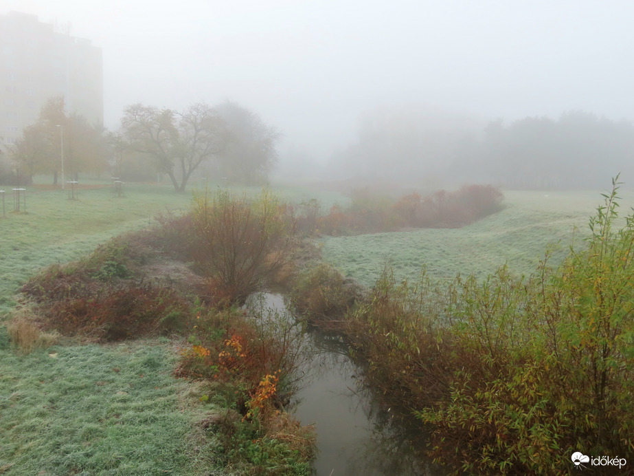 Köd a Perint-patak felett