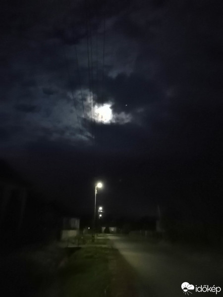 Észlelési fényképek