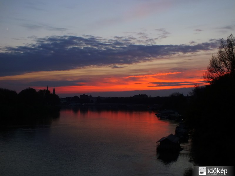 Esti Szeged