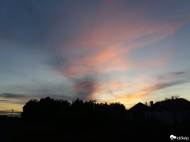 Észlelési fényképek