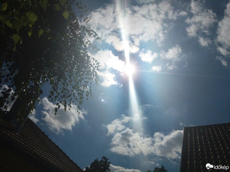 Észlelési fényképek