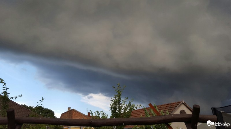 Észlelési fényképek