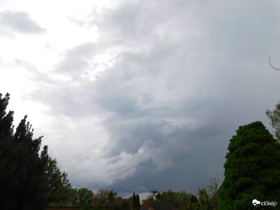 arra cs(d)örög  a dió,