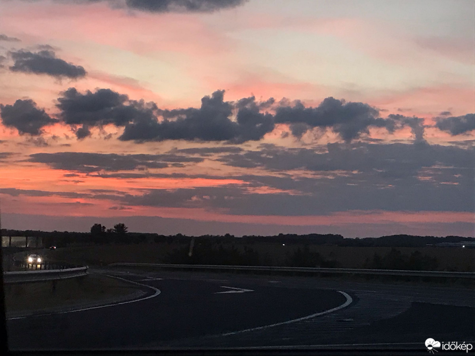 Észlelési fényképek