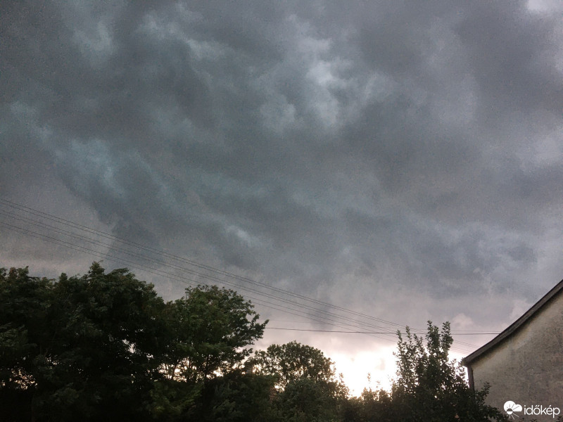 Észlelési fényképek