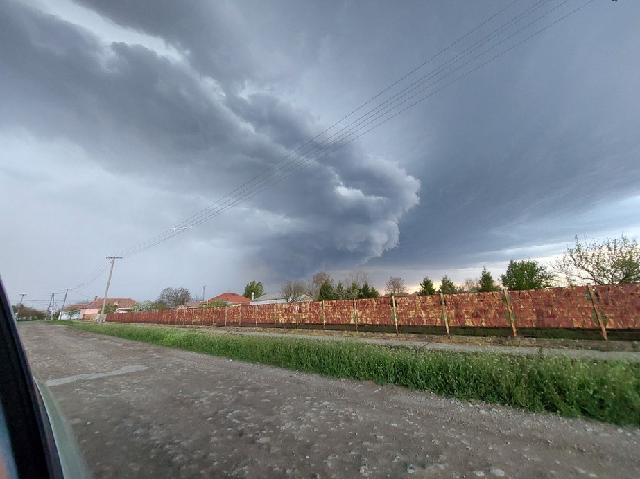 Észlelési fényképek