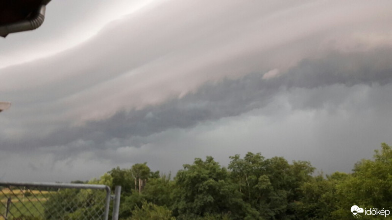 Észlelési fényképek