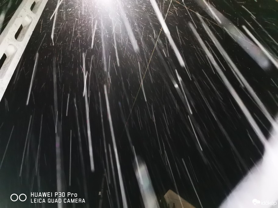 Észlelési fényképek