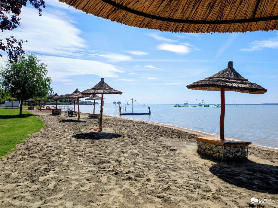 Vár a Balaton!
