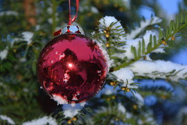 Békés, boldog karácsonyi ünnepeket kívánok,  Mindenkinek!