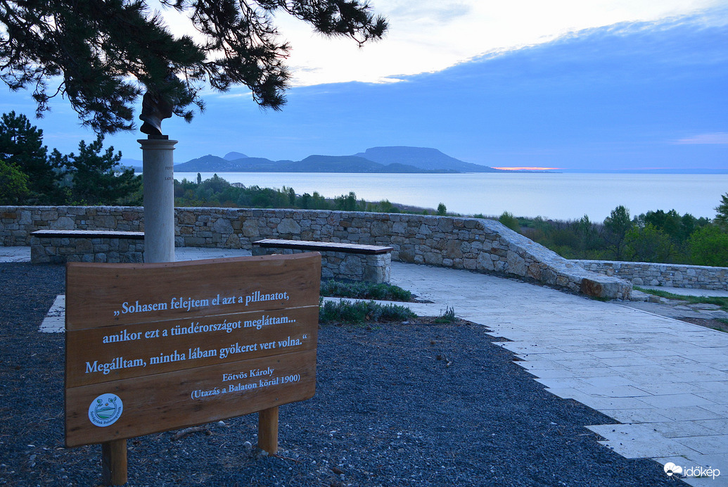 Szépkilátó a visszakerült Eötvös Károly idézettel 04.06.