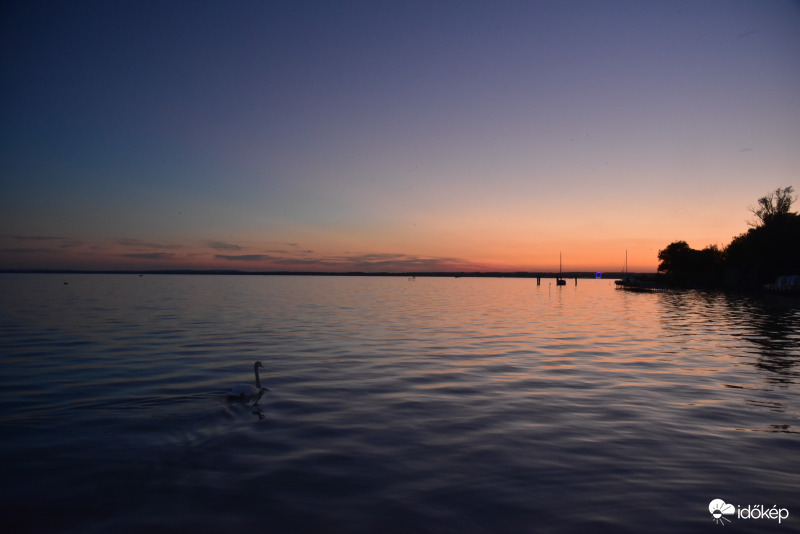 Naplemente 09.03-án