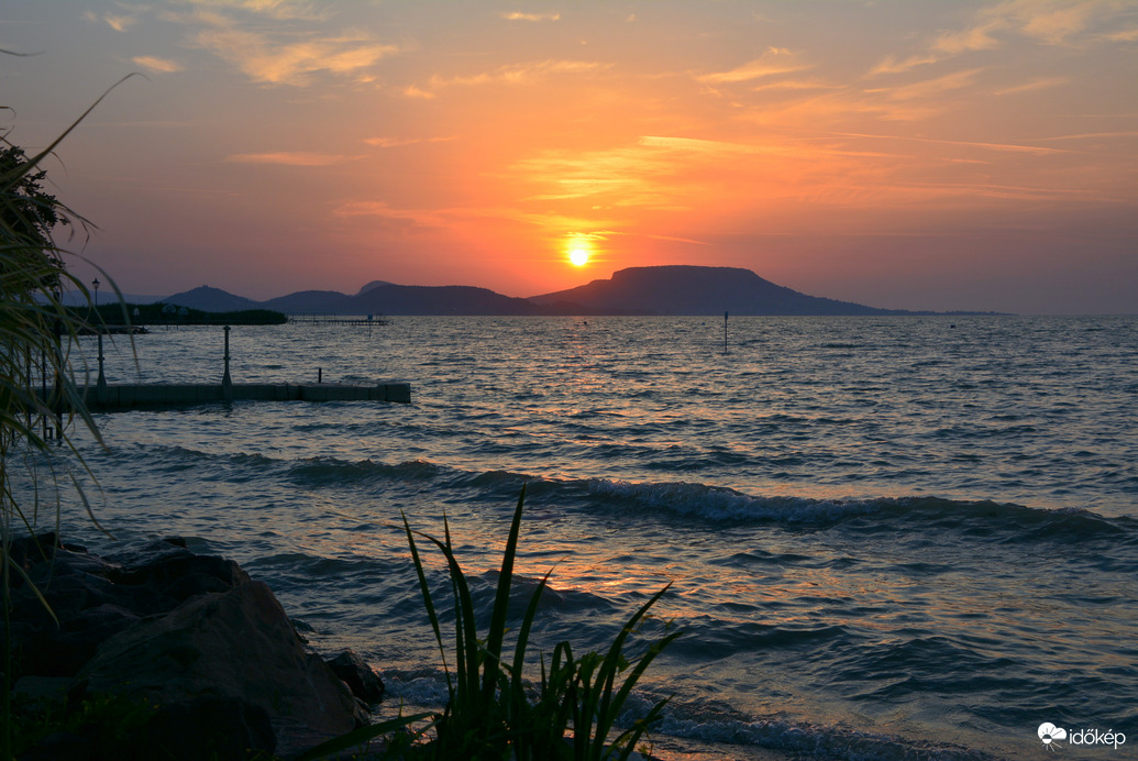 Szaharai poros, mégis gyönyörű napkelte Györökön 07.10.