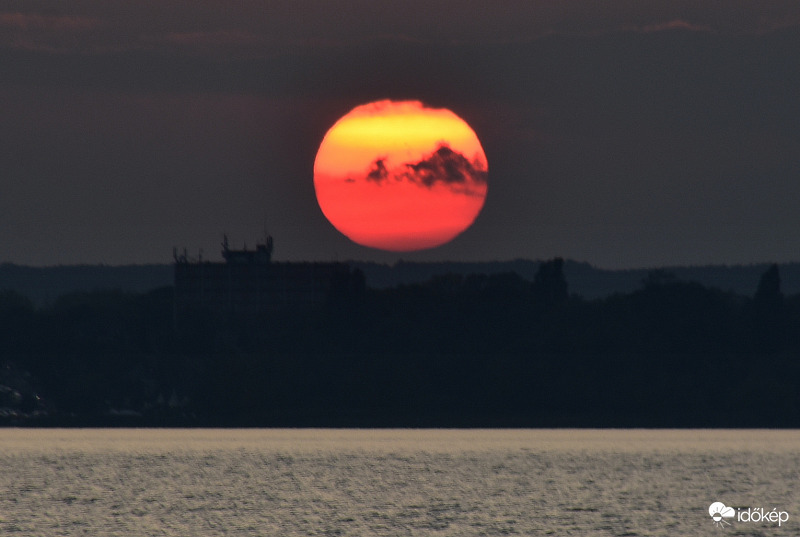 Naplemente Vonyarcvashegyen 10.02.