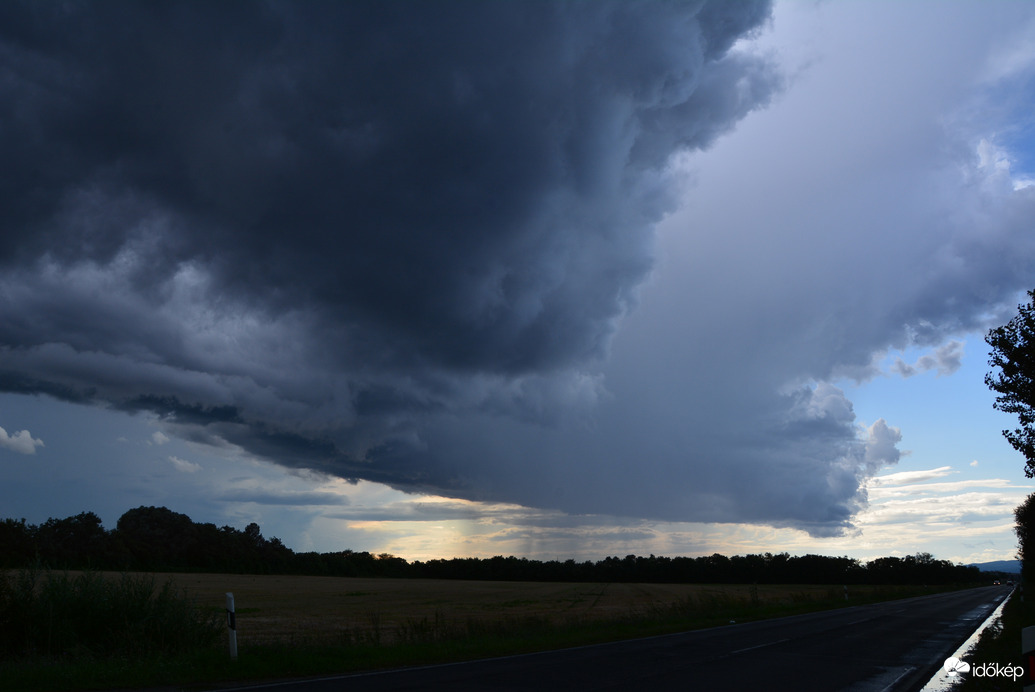 Szombathely felett 07.30.