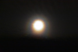 Gyönyörű holdkoszorú Szombathely felett 01.17.