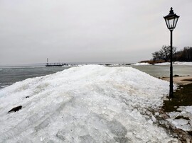 Partra vetett jeghegy 02.07