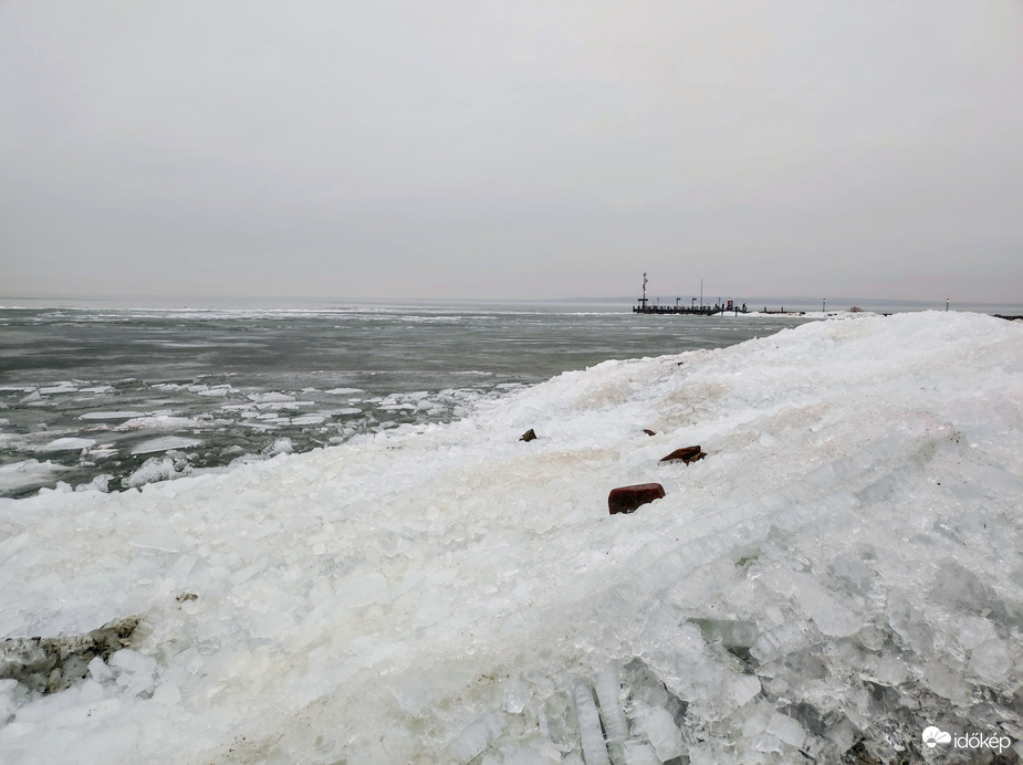 Partra vetett jeghegy 02.07