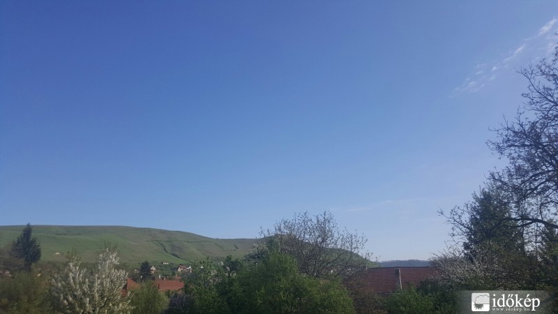 Észlelési fényképek