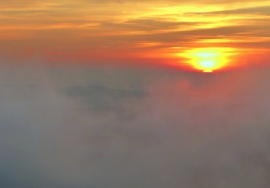 Ködös naplemente az Erzsébet-kilátóból 