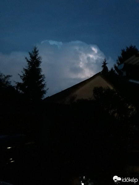 Észlelési fényképek