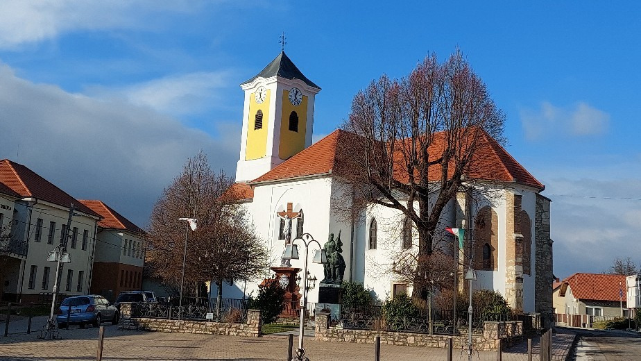 Bajna