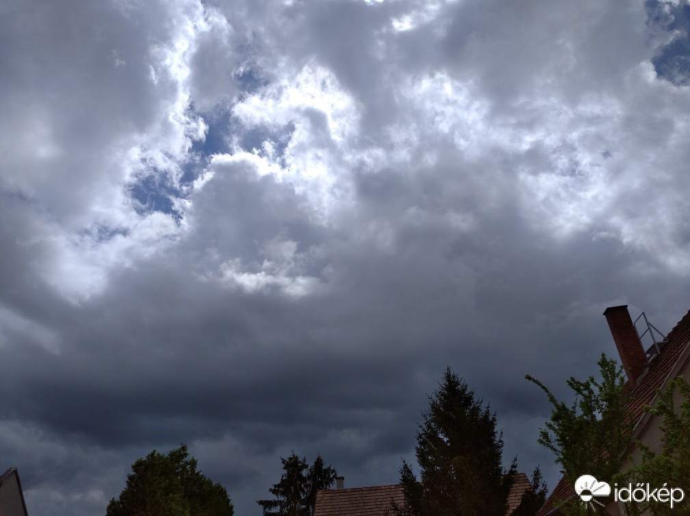 Észlelési fényképek