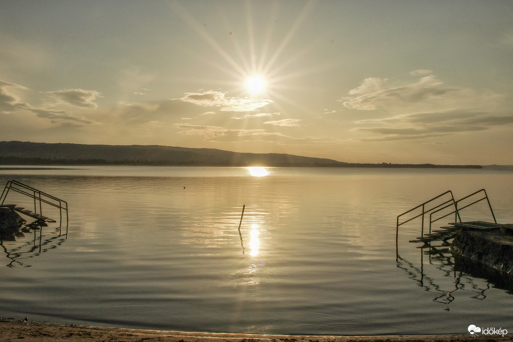 Több, mint 7 ágra süt ma reggel
