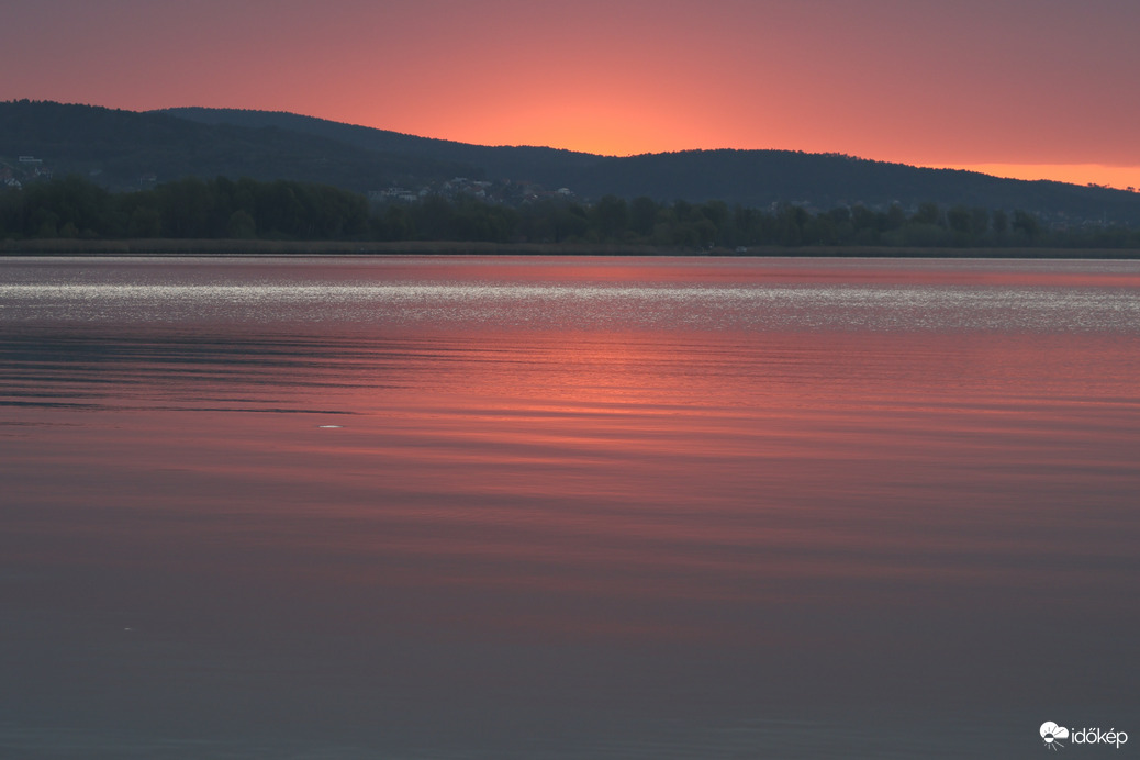Szeretek elveszni ebben a rózsaszín álomban..