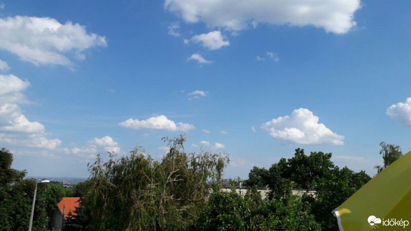 Észlelési fényképek