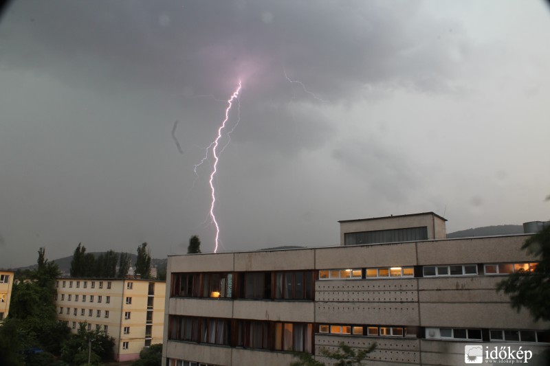 Észlelési fényképek