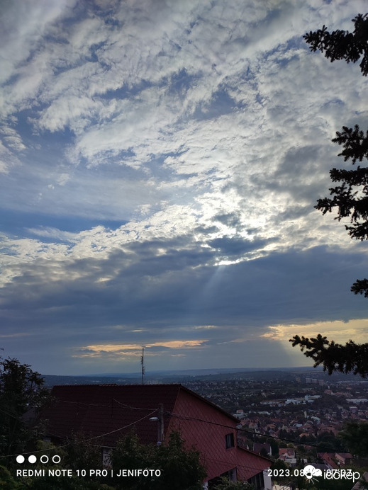 Észlelési fényképek