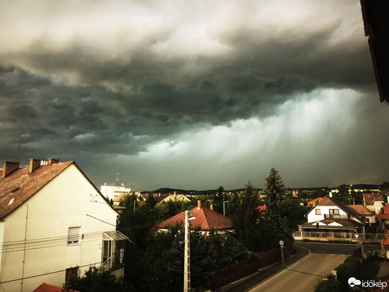 Észlelési fényképek