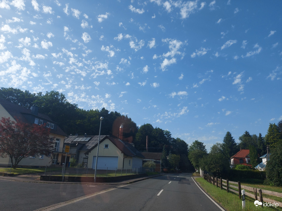 Észlelési fényképek