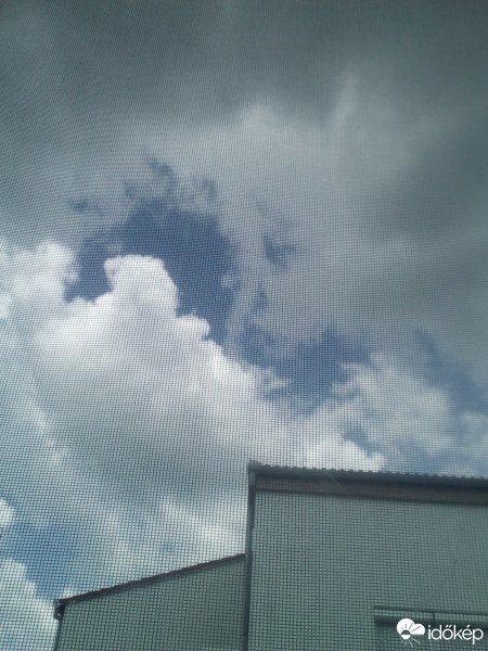 Észlelési fényképek