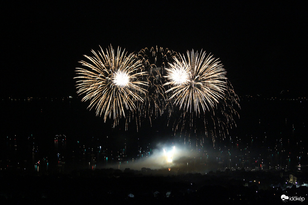 Augusztus 20-ai tűzijáték Balatonfüreden