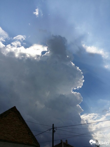 Észlelési fényképek