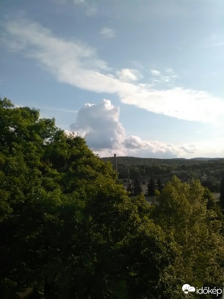Komló