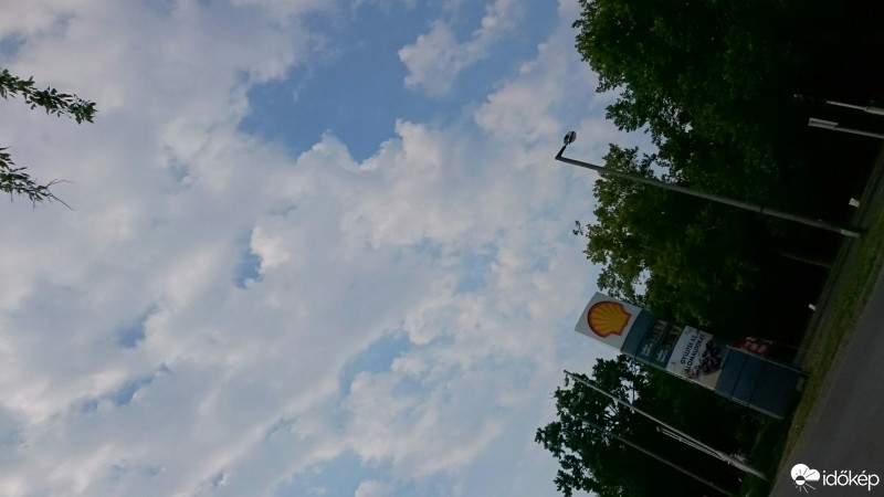 Észlelési fényképek