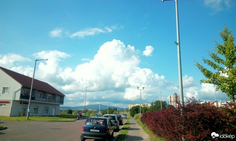 Észlelési fényképek