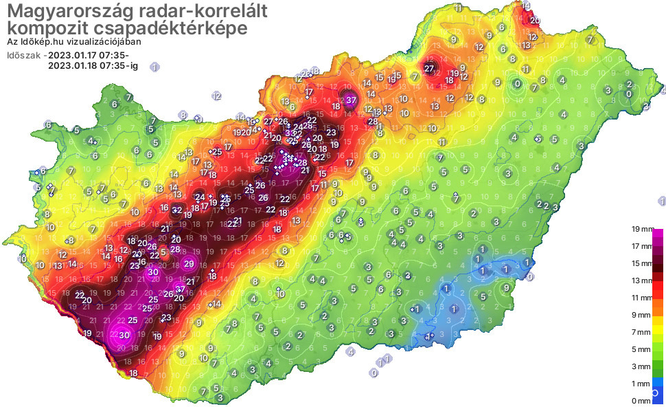 Egy havi csapadék hullott
