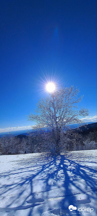 Vasárnap reggel a Csóványos felé