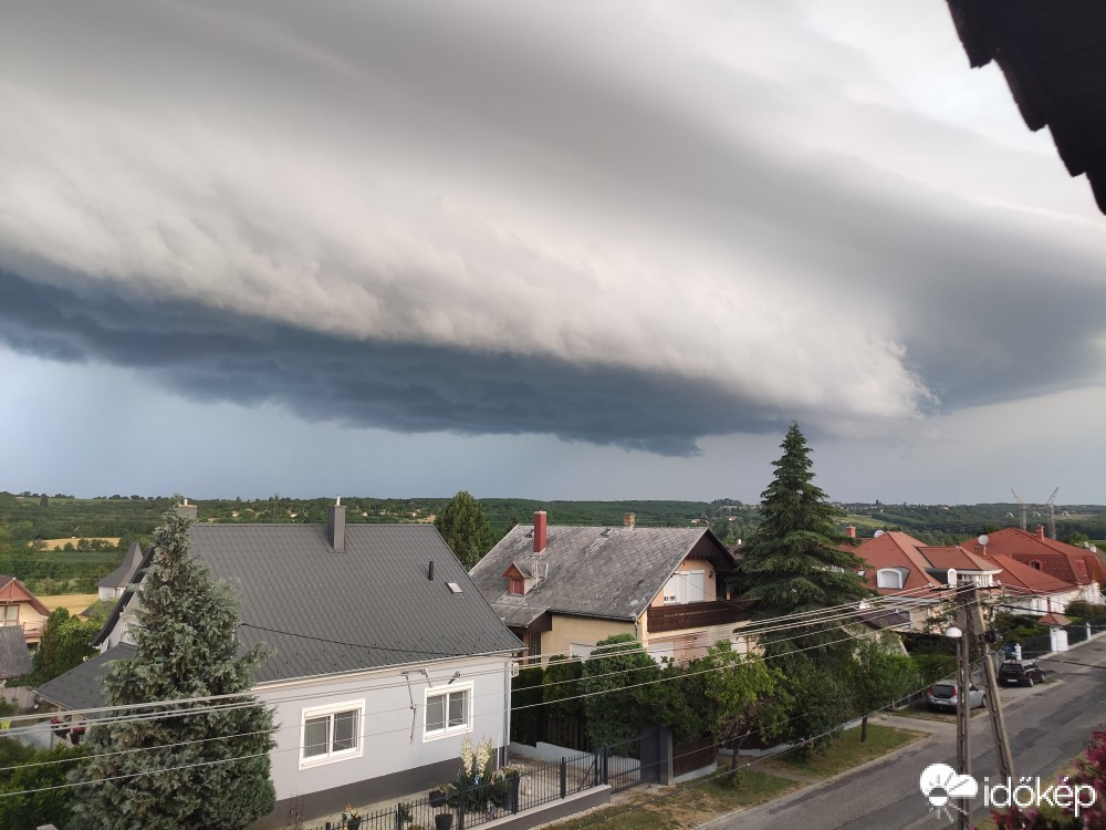 Észlelési fényképek