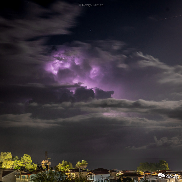 Észlelési fényképek