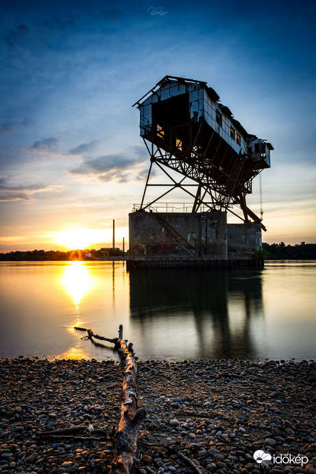 Esztergomi szénrakodó